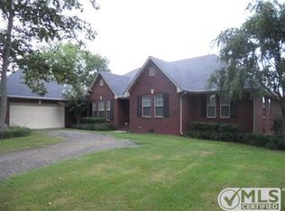 3428 Midland Rd, Shelbyville, TN 37160