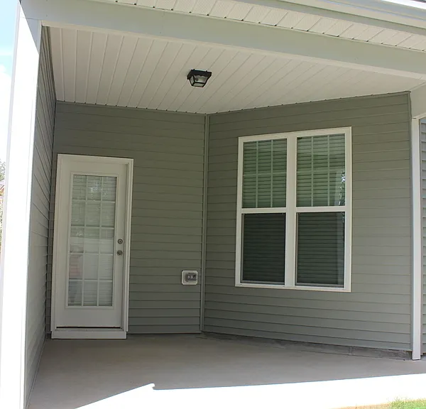 6117 Beale Loop — Photo 2
