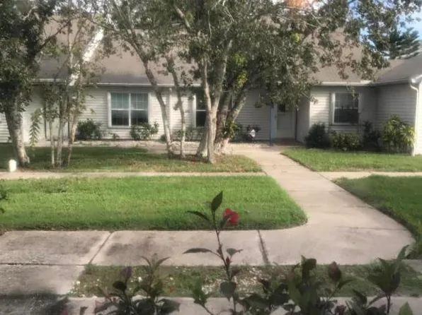 4927 Lake Waterford Way #1-202, Melbourne, FL 32901