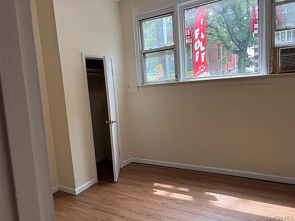 5th image of 393 Crescent St