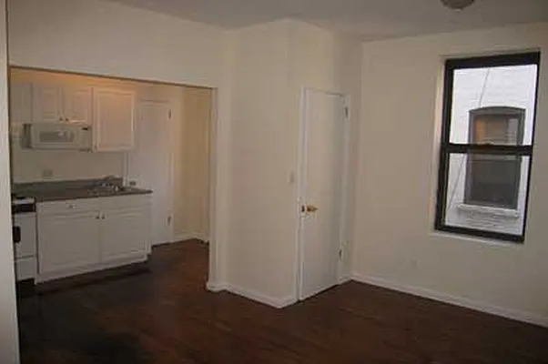 Rented by Buchbinder & Warren | media 15