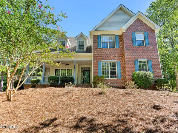1 Wee Burn Place, Pinehurst, NC 28374