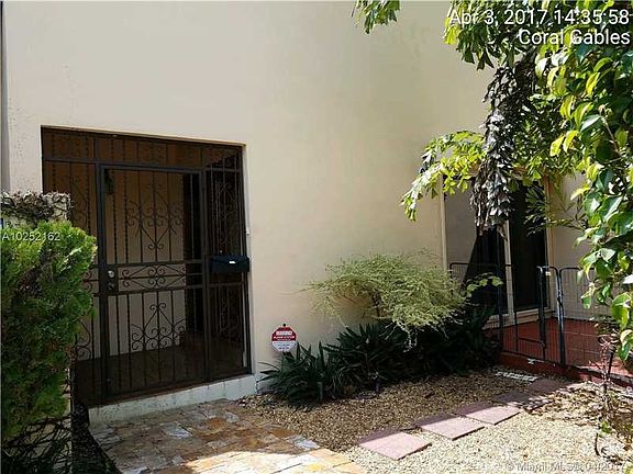 2nd image of 403 Minorca Ave