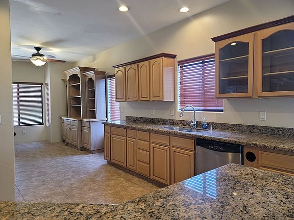 5th image of 12052 N Saguaro Blvd Unit 201