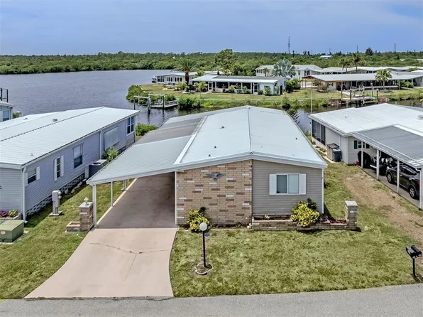 132 Martinique Rd, North Port, FL 34287