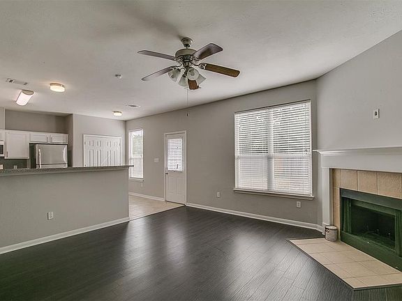 4th image of 6570 Holly Cove Ln