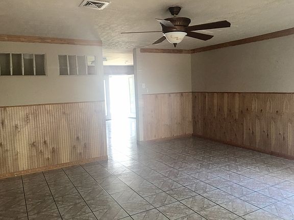 Beautiful Entry To Home