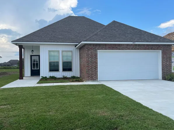 1404 Tina St, Thibodaux, LA 70301