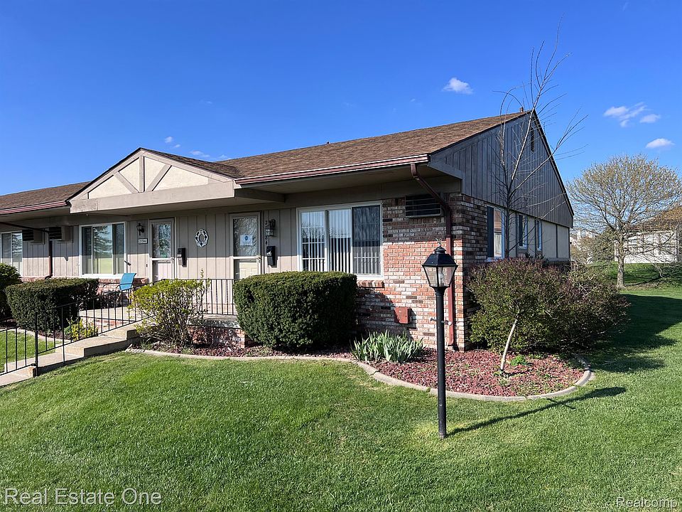 1st image of 25384 Potomac Dr Unit 8