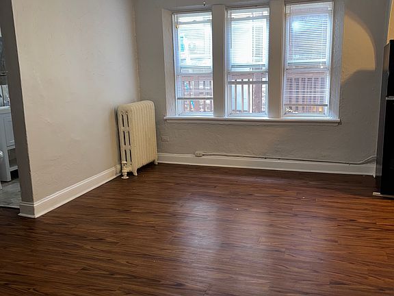 4th image of 6818-3 N Glenwood Ave #307