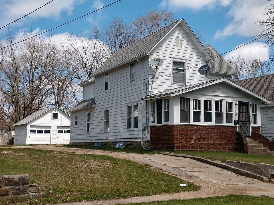 1st image of 29 Kingman Ave E