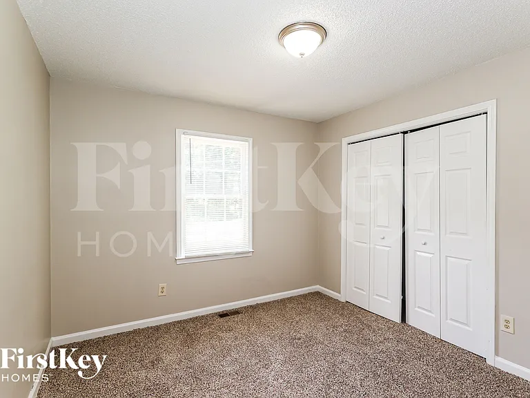 1775 Independence Dr — Photo 14