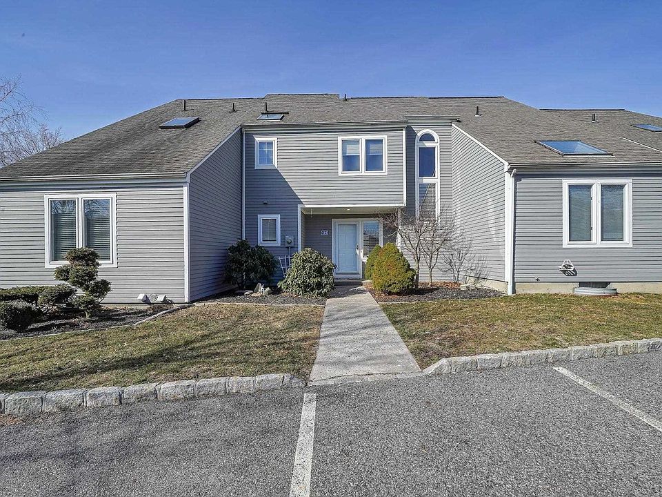 1st image of 175 Fairway Dr