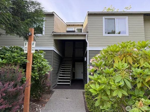 820 Cady Rd #F102, Everett, WA 98203