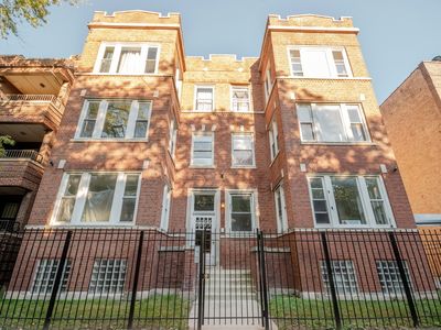 6807 S Cornell Ave #1N, Chicago, IL, 60649