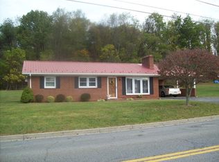 1243 Culbert Dr, Marion, VA 24354