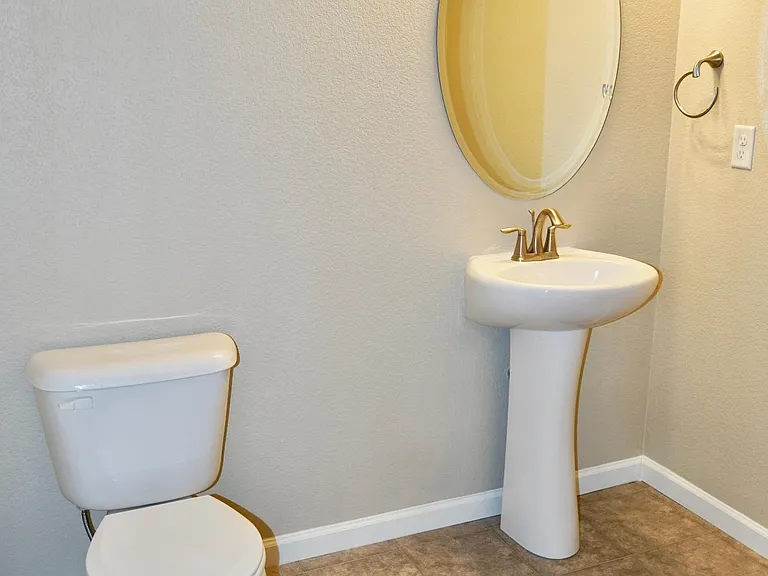 5609 Shamrock Hts — Photo 29