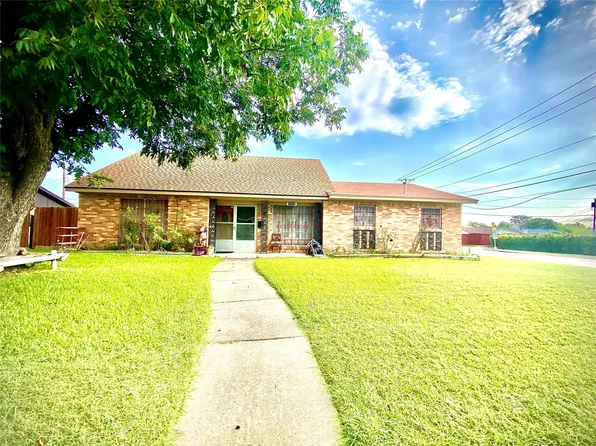 4001 Burning Tree Ln, Garland, TX 75042