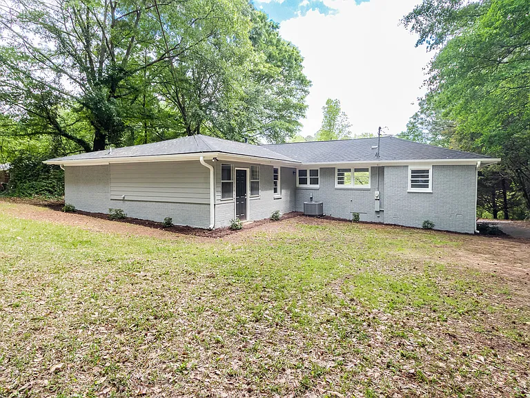 105 Mountain View Dr — Photo 18