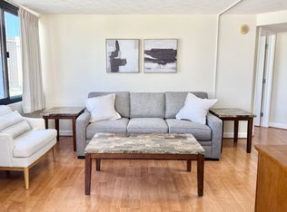 343 Hobron Ln APT 1802, Honolulu, HI 96815