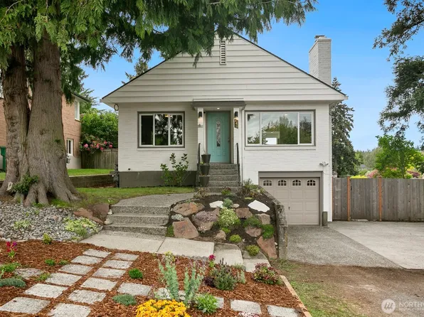 842 NW 97th Street, Seattle, WA 98117