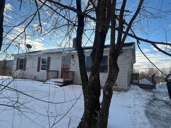 852 East Road, Bennington, VT 05201