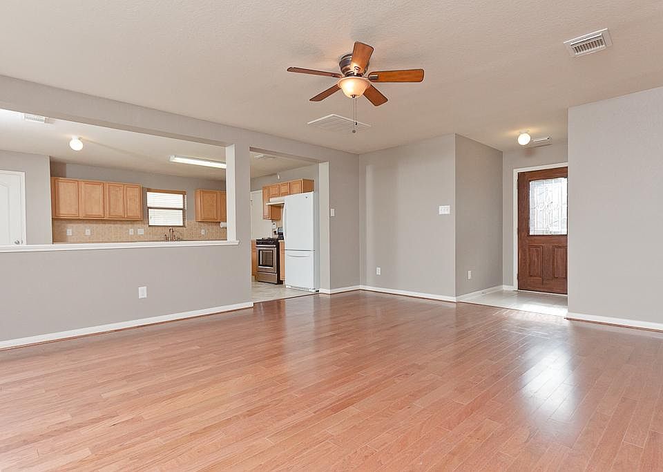 1st image of 9406 Jowett Pl
