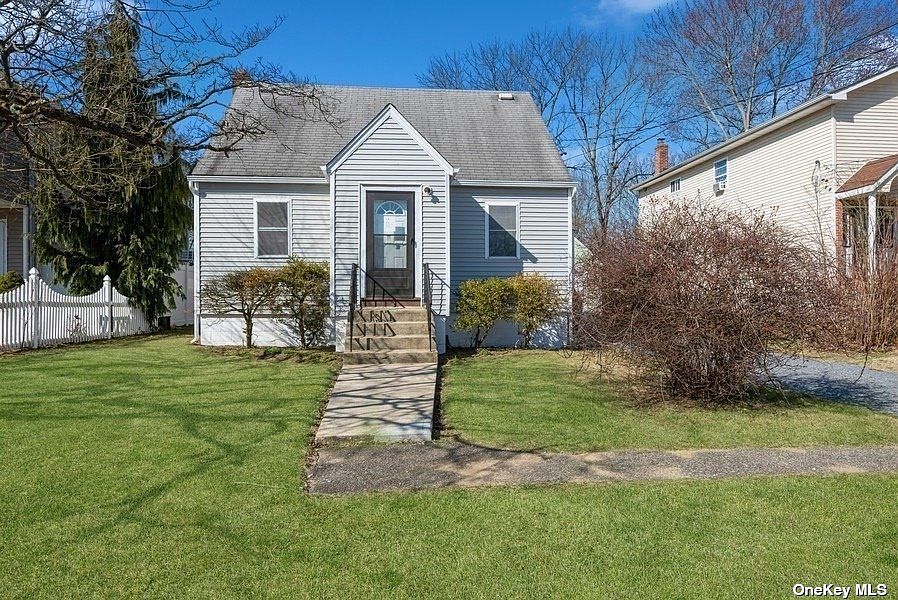 120 S 26th Street, Wyandanch, NY 11798 | Zillow