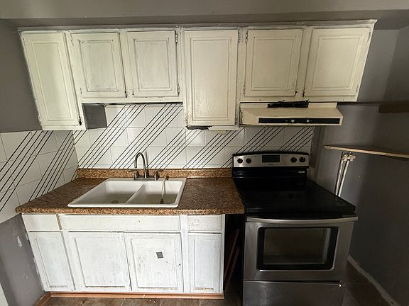 5th image of 527 N Rebecca Ave #4