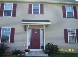 956 Ramblewood Ln, Bethlehem, PA 18017