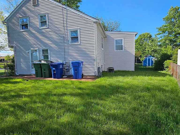 22 Plymouth Dr — Photo 21