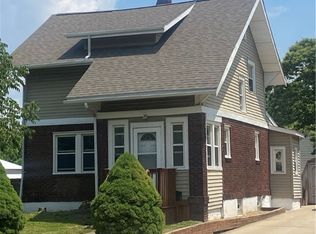 535 Brittain Rd, Akron, OH 44305