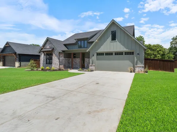 17731 Chaparral Dr, Mabank, TX 75147