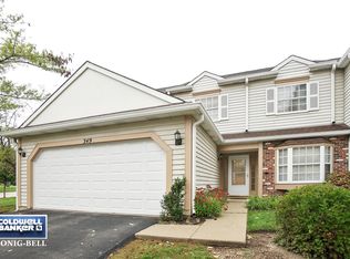 349 Ascot Ln, Streamwood, IL