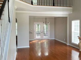 9100 Sway Branch Ln, Knoxville, TN 37922