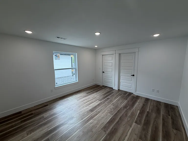 906 N Sang Ave — Photo 12
