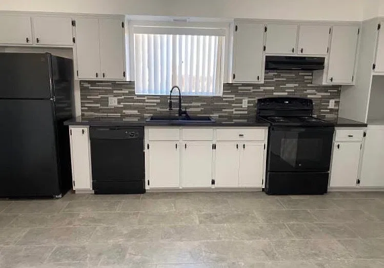 3 bed, 1625 sqft, $2,000 — Photo 4