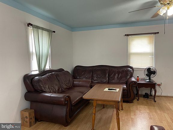 3rd image of 5624 Tremont Dr