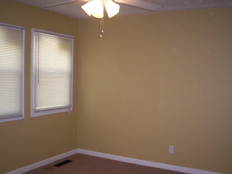 5112 Gardendale Ave — Photo 3