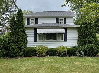 5820 Peet Rd, Chesaning, MI 48616