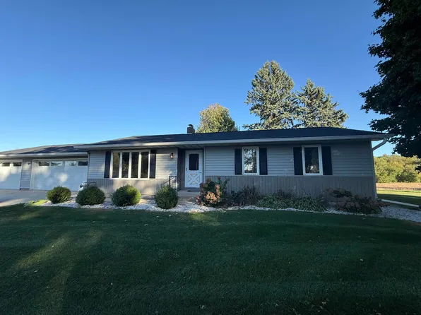 3405 Elvehjem Rd, Mc Farland, WI 53558