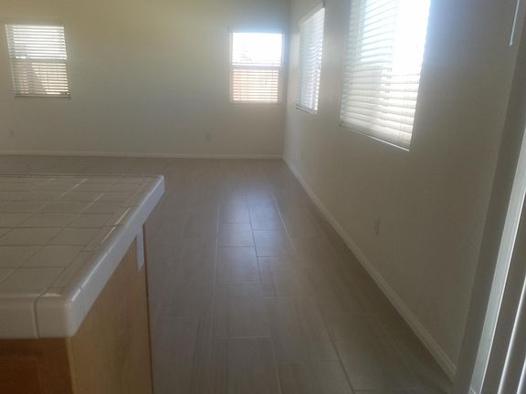 3rd image of 13952 Gale Dr
