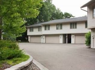 6432 Red Fox Ct, Edina, MN 55436