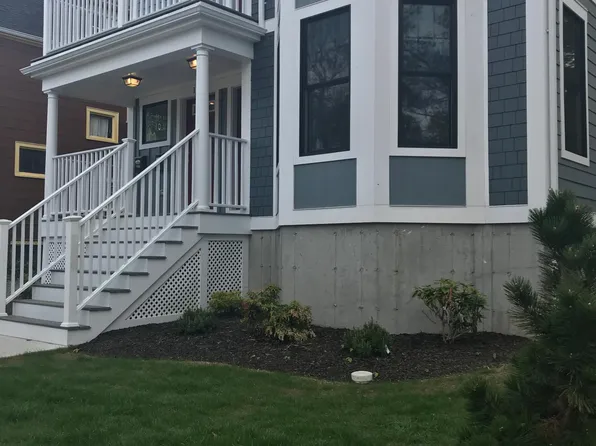 15 Whitman St #15A, Dorchester Center, MA 02124