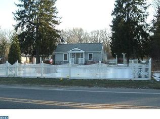 861 Glassboro Rd, Williamstown, NJ 08094