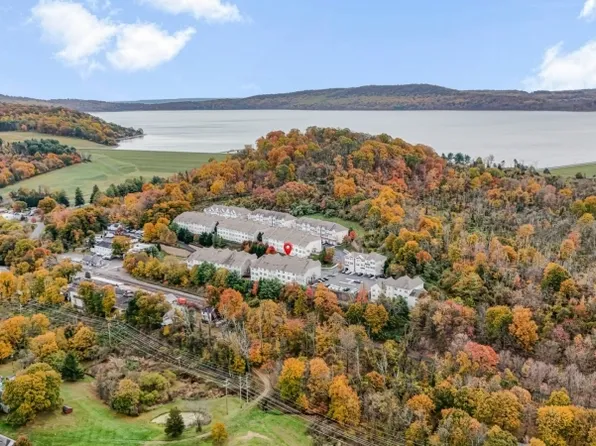 41 Conover Ter, Lebanon Boro, NJ 08833