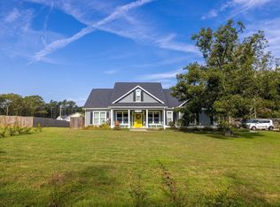 644 Laurel Dr, Hartwell, GA 30643