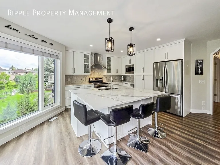 138 Mount Robson Close SE — Photo 10