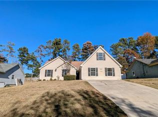 10460 Irongate Ln, Jonesboro, GA 30238