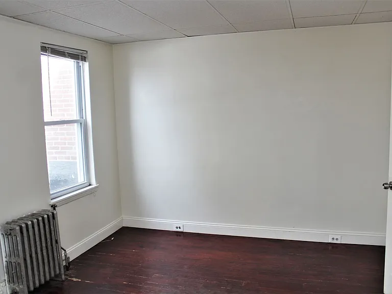1708 Linden Ave — Photo 14